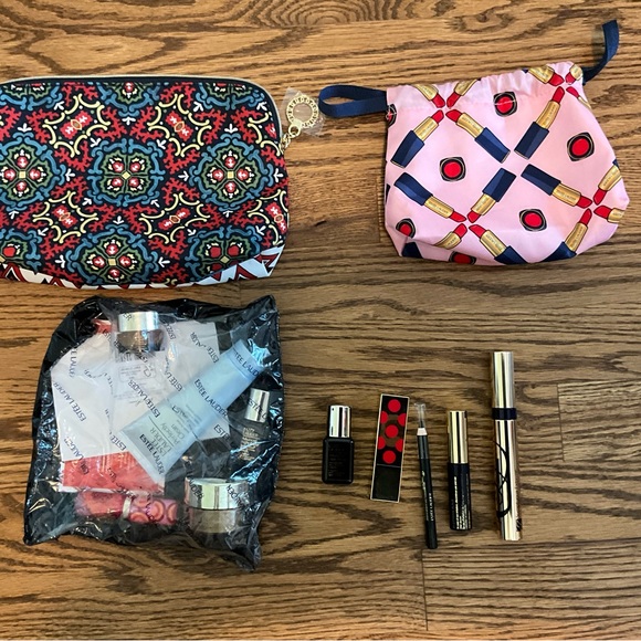 NEW Estée Lauder Makeup Bundle - Picture 5 of 12